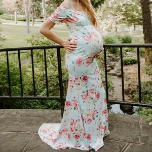 Floral Pattern Maternity Dress - Medium